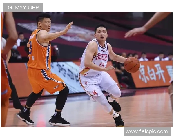 北京队迎战浙江稠州银行争夺篮球赛季重要胜利的激烈对决